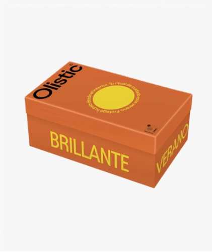 Olistic pack woman